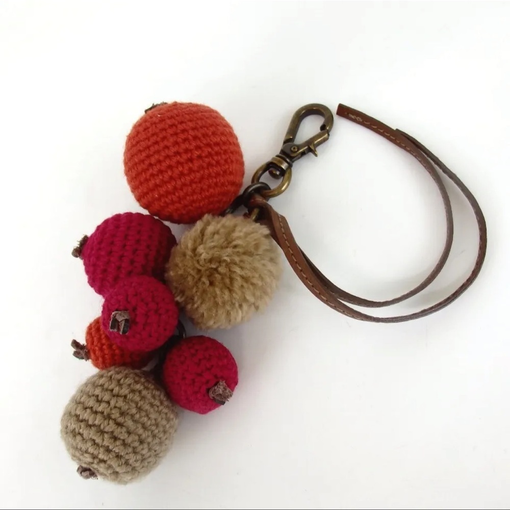 AUTH BURBERRY BLUE LABEL Cotton Ball Pom Pom Keychain Key Ring Bag Charm - Picture 2 of 6